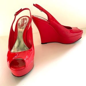 GUCCI Candy Apple Red Wedge Shoes